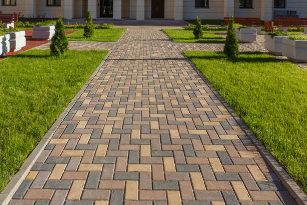 Best Permeable Paver Driveway  in , KS